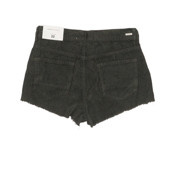 NEW Kendall and Kylie high rise shorts       Mm - Picture 2 of 4